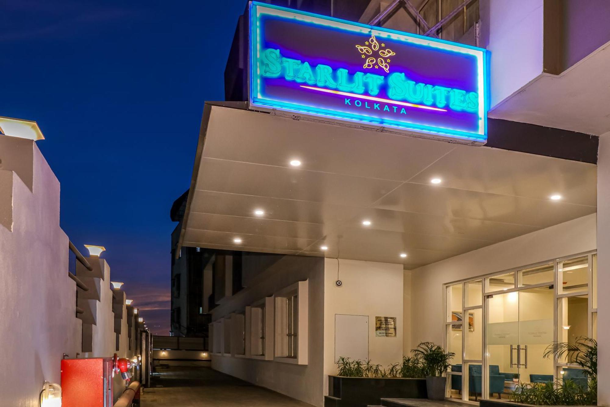 Starlit Suites Newtown Калькутта Экстерьер фото